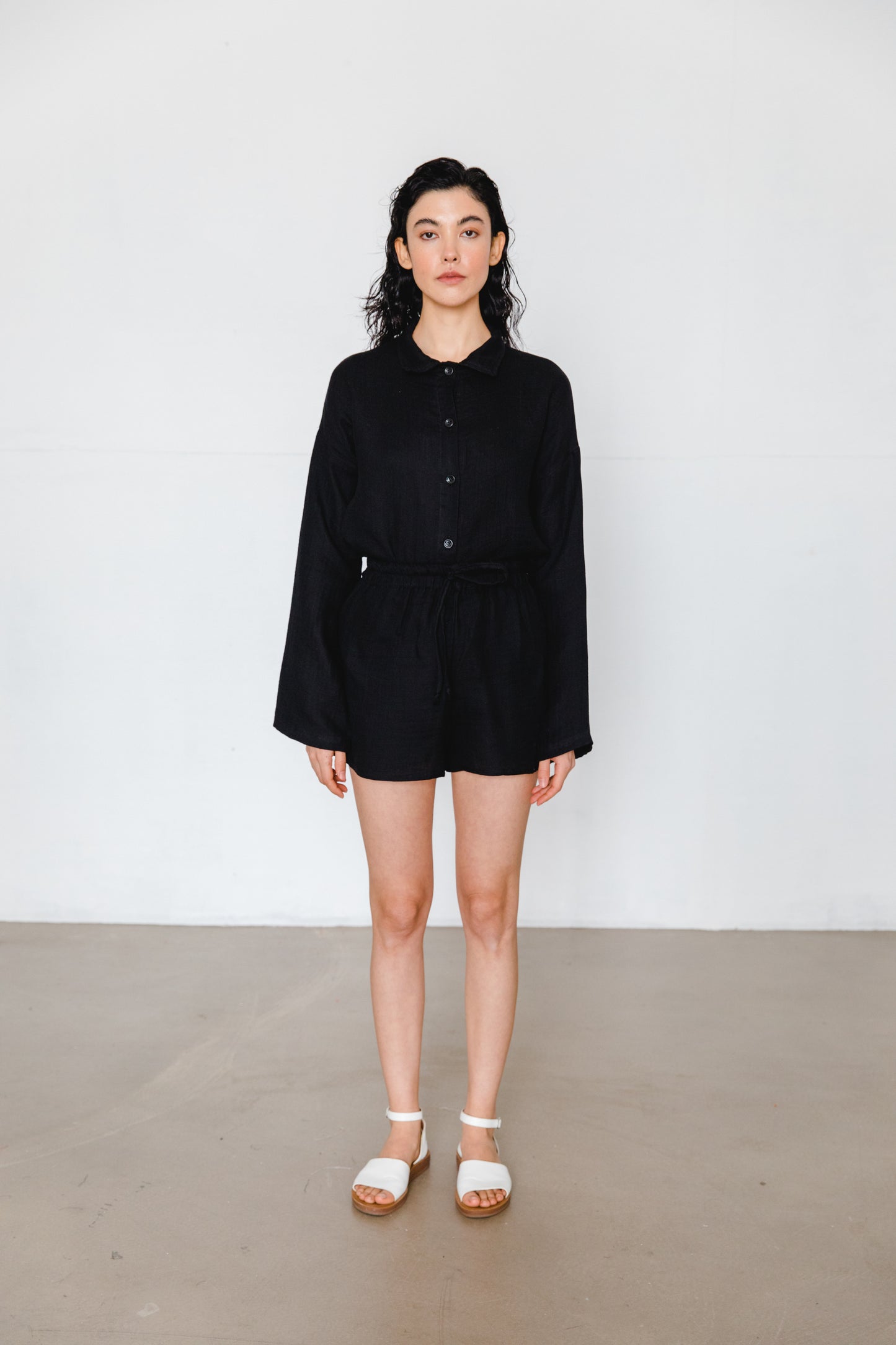 Luna Black Suit