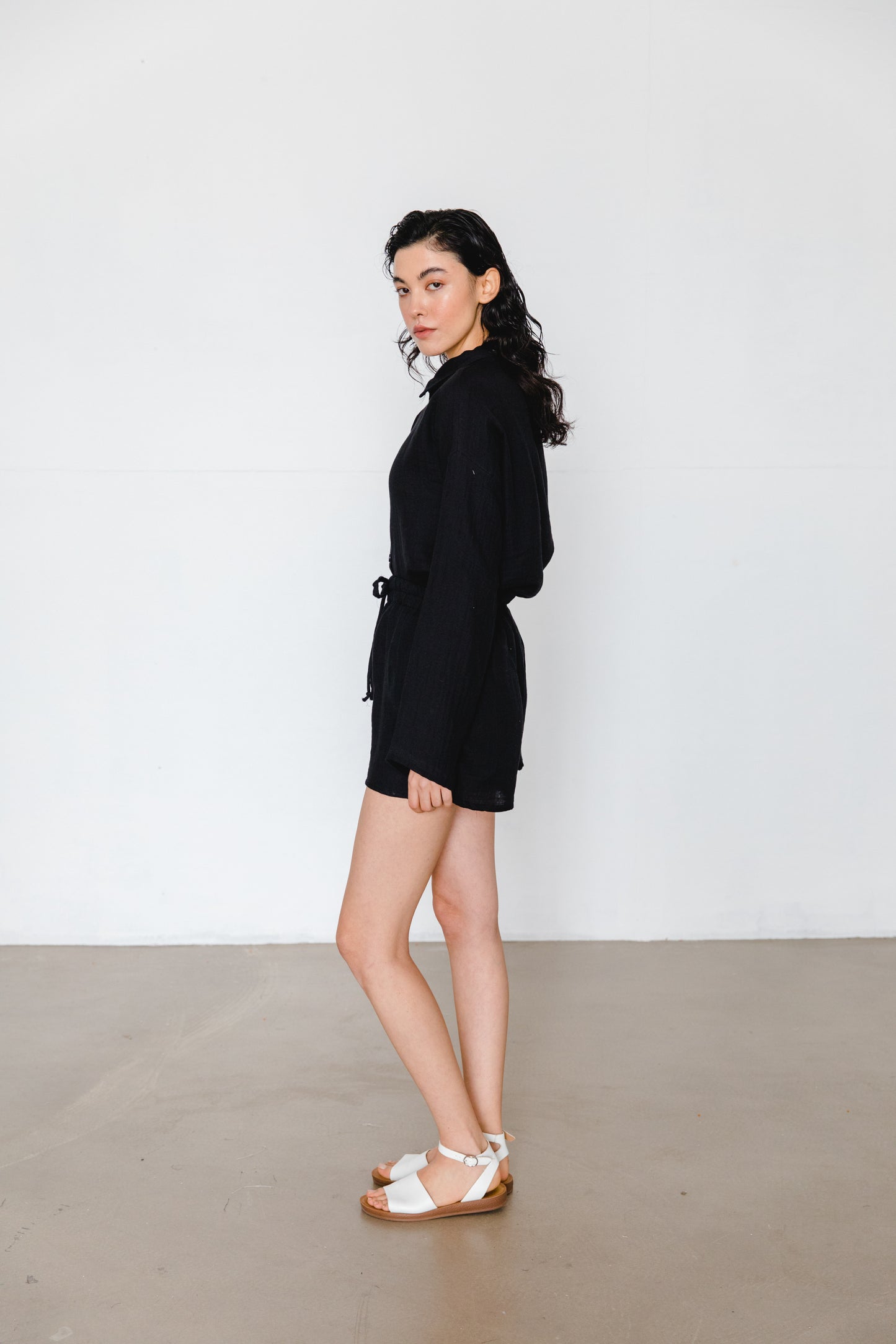 Luna Black Suit